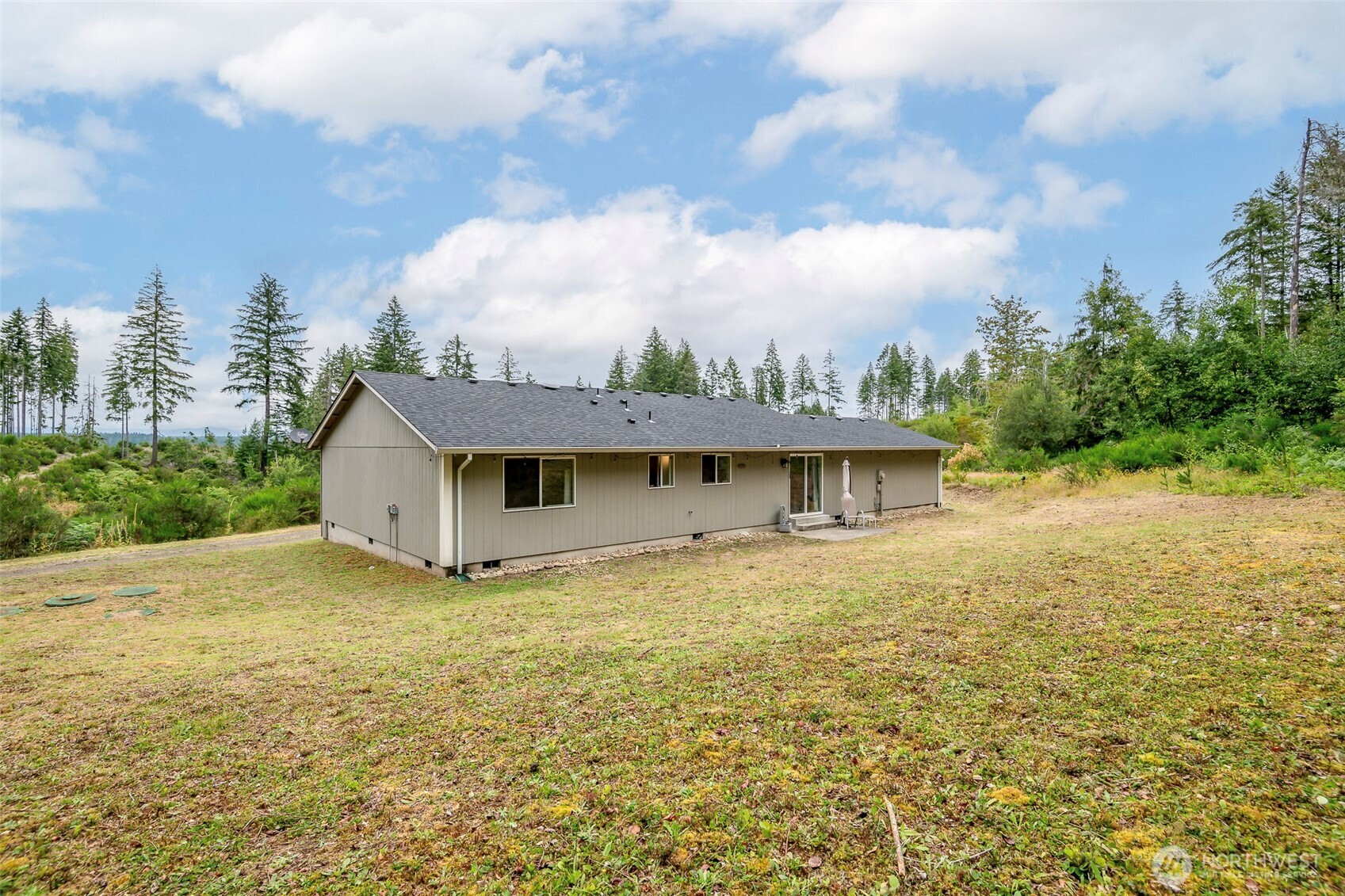 1481 Ne Hurd Road Property Photo 24