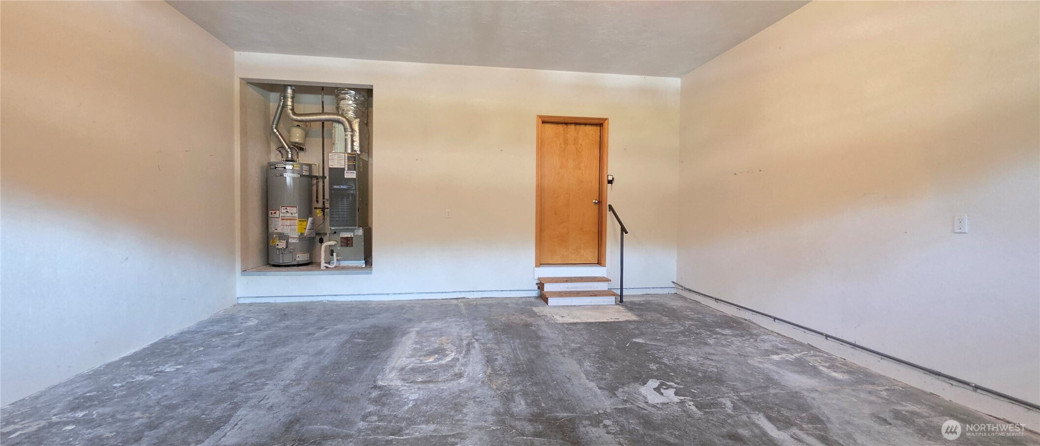50 E Beaumont Drive #b Property Photo 28