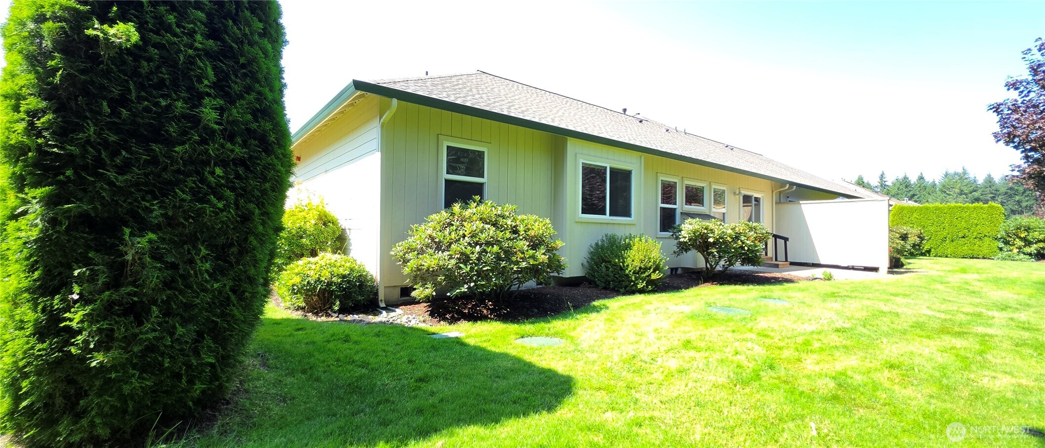 50 E Beaumont Drive #b Property Photo 29