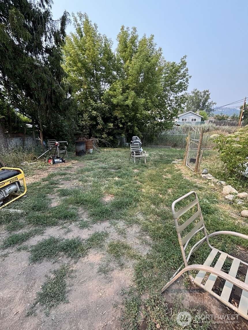 54 N Adams Street Property Photo 3