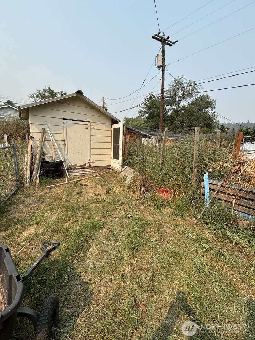 54 N Adams Street Property Photo 6