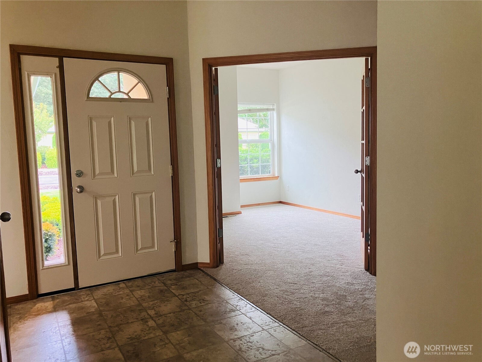 41 E Beaumont Drive A Property Photo 12