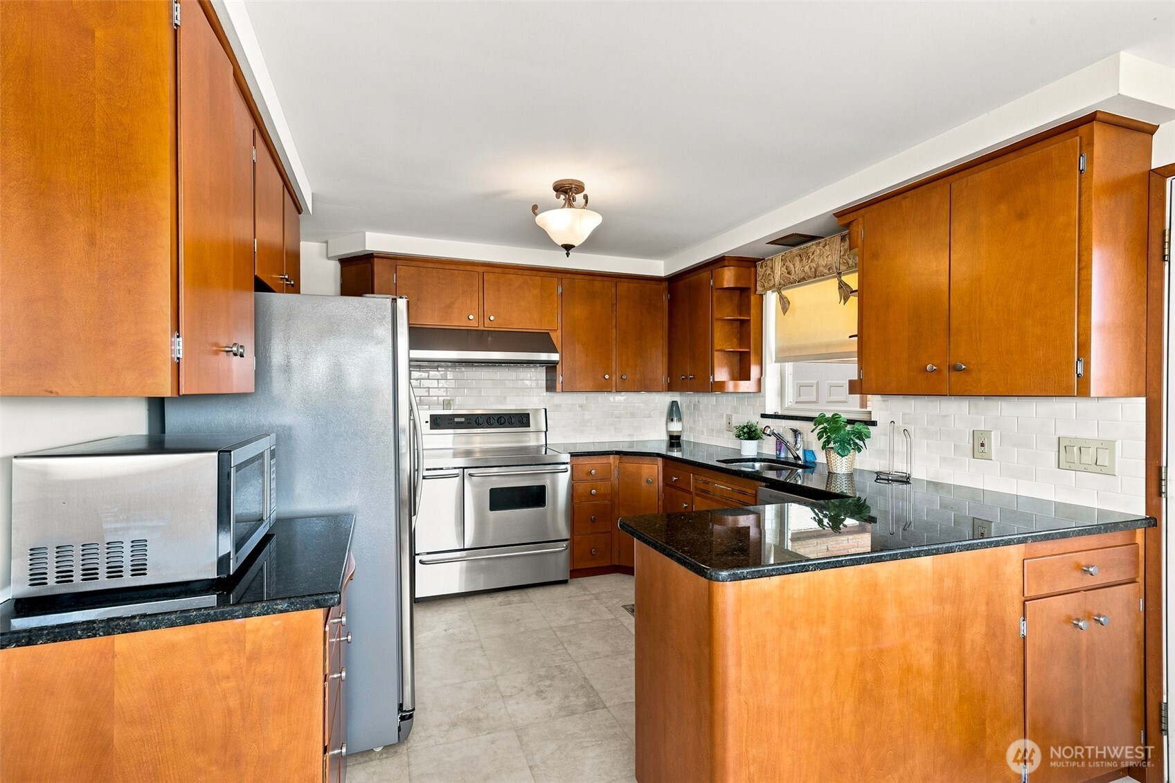 9304 23rd Avenue Property Photo 13