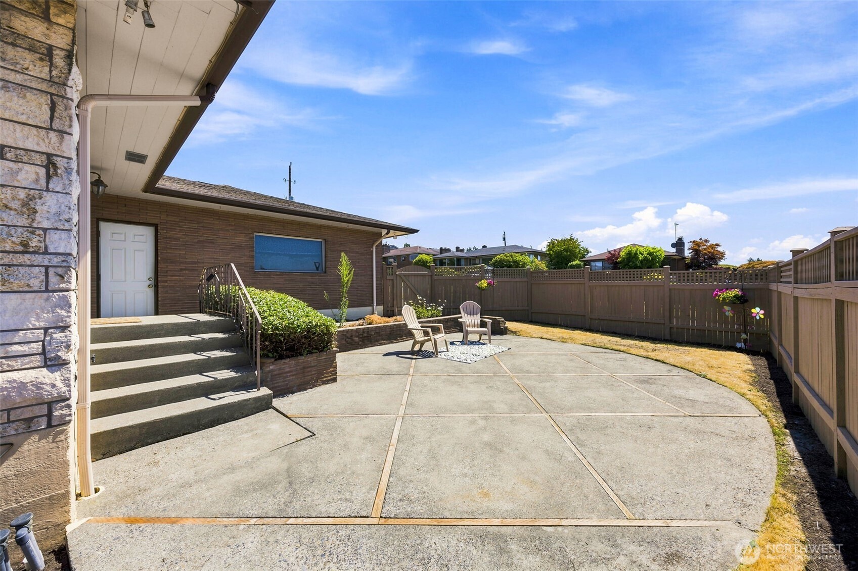 9304 23rd Avenue Property Photo 32