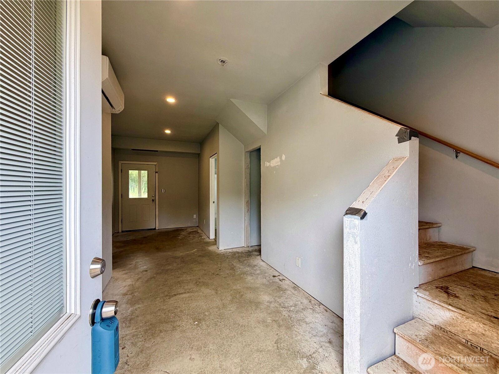 33 4th Avenue Property Photo 3