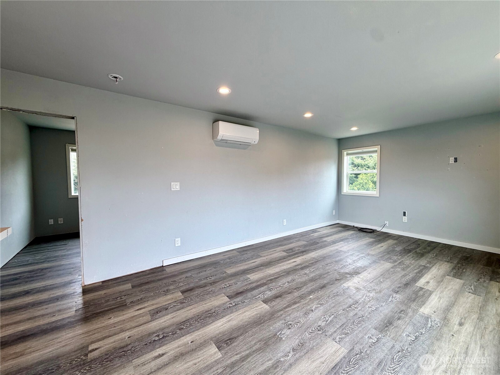 33 4th Avenue Property Photo 12