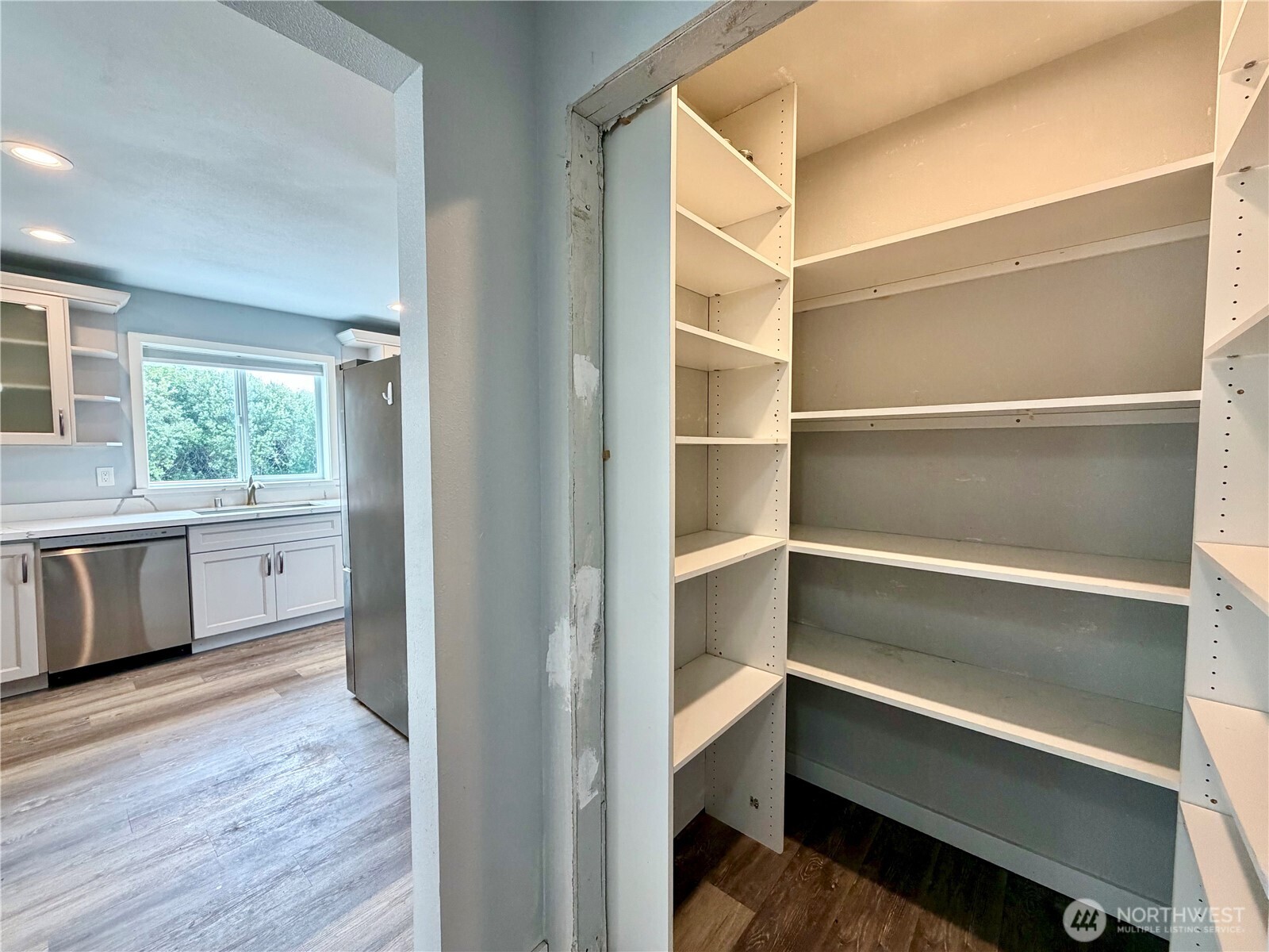 33 4th Avenue Property Photo 21