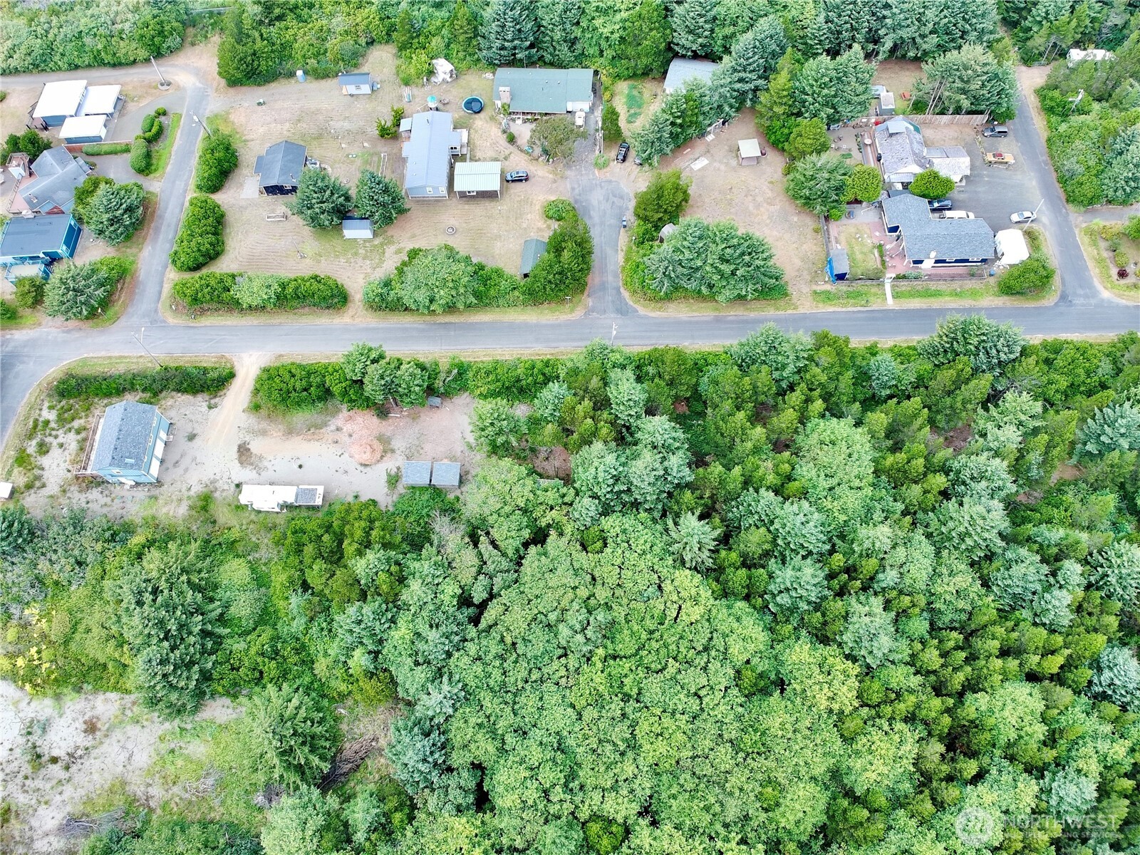 33 4th Avenue Property Photo 40
