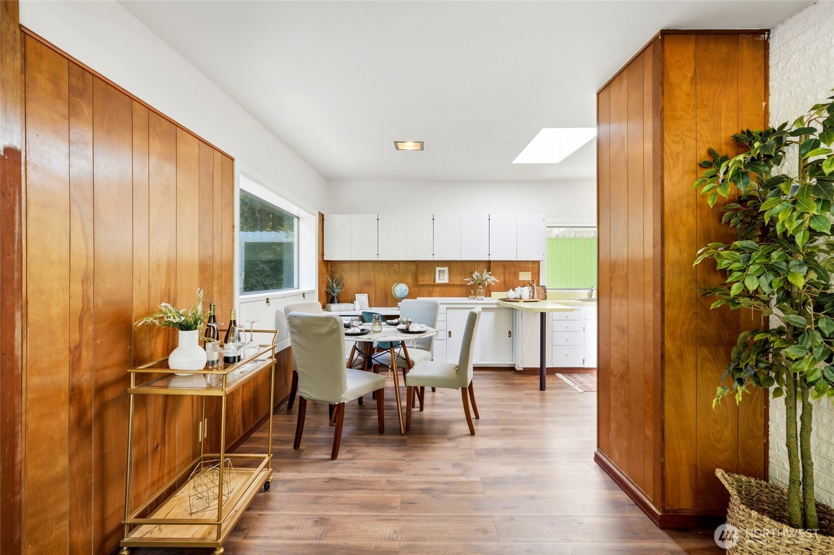 17056 26th Avenue Property Photo 7