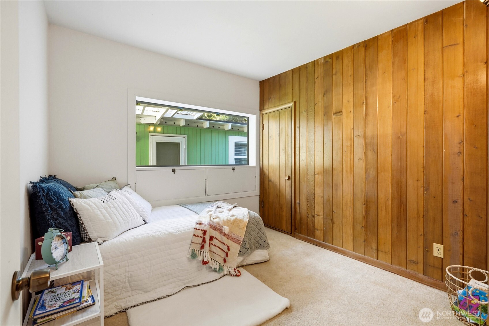 17056 26th Avenue Property Photo 17
