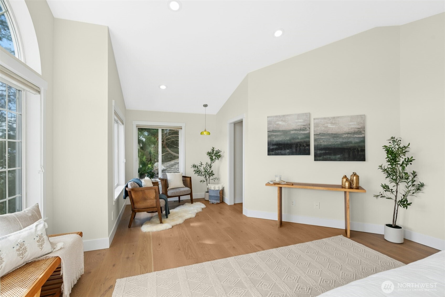 11728 Riviera Place Property Photo 13