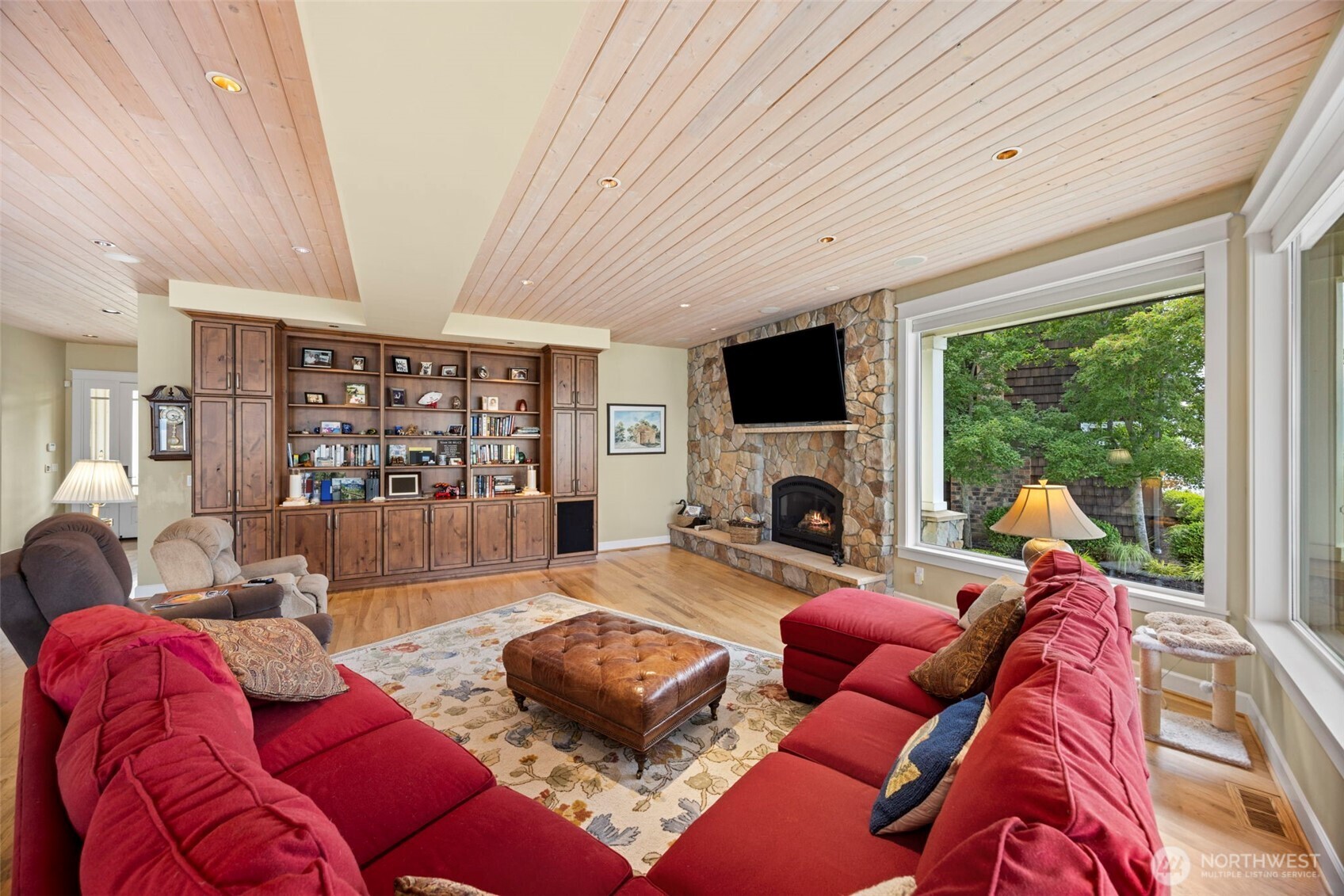 9818 Miami Beach Road Property Photo 15