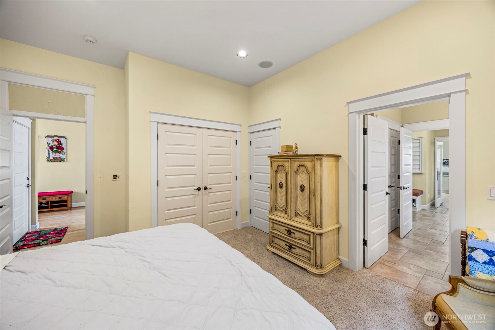 9818 Miami Beach Road Property Photo 24