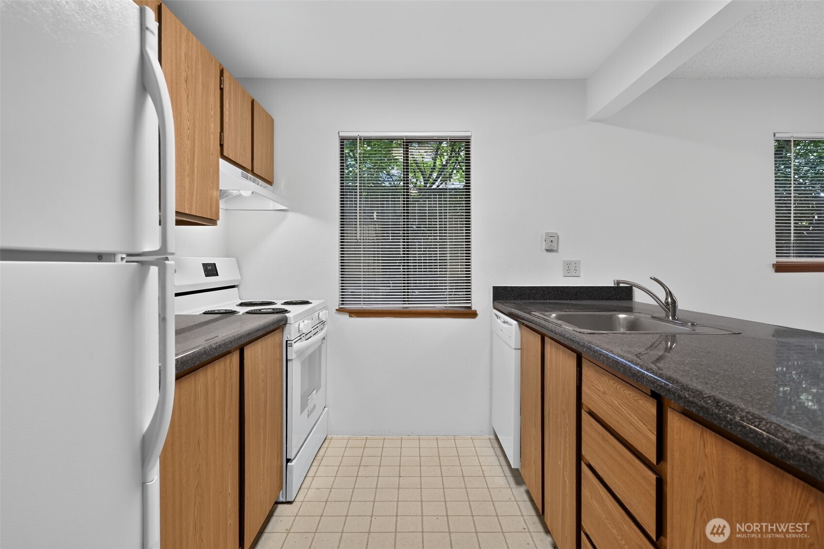 1740 Ne 86th Street 101 Property Photo 4