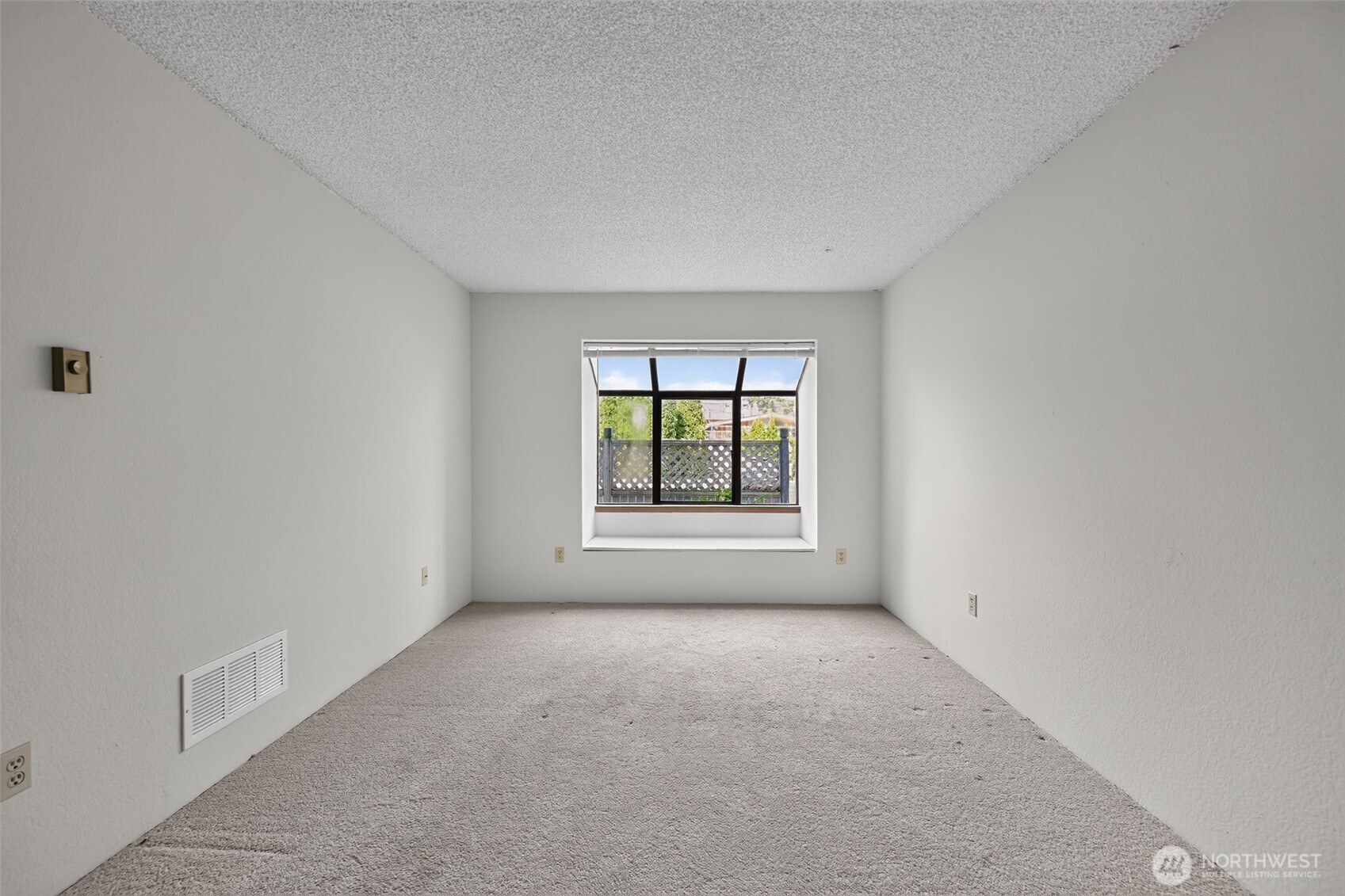 1740 Ne 86th Street 101 Property Photo 21