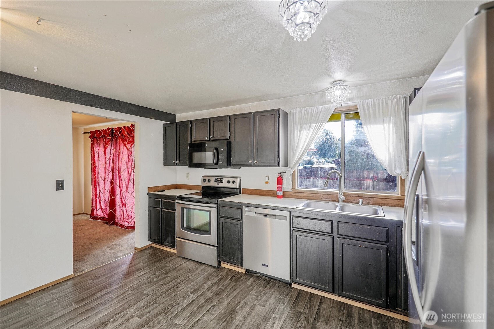 31616 3rd Place Property Photo 4