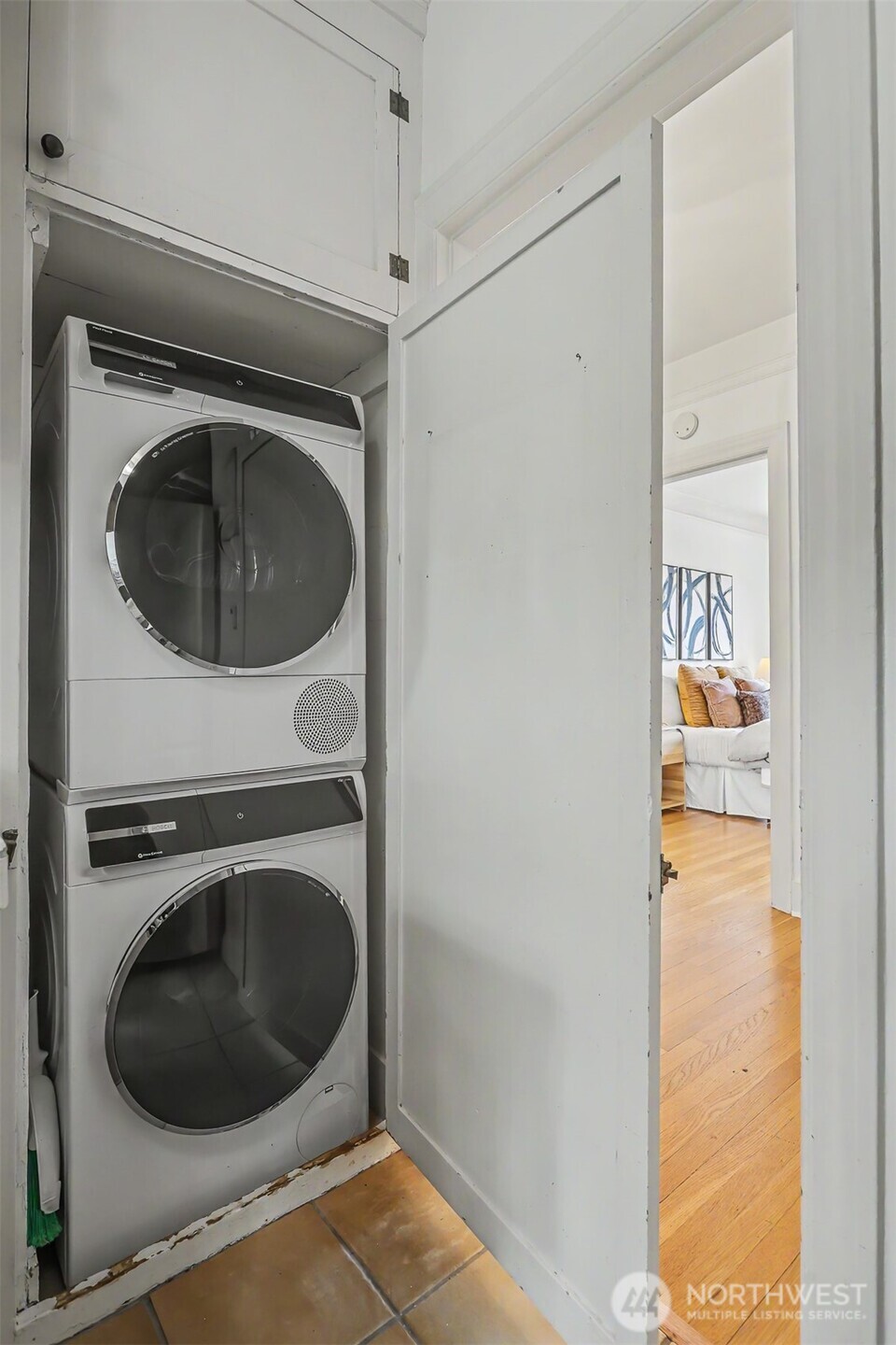 1808 Bigelow Avenue 101b Property Photo 13