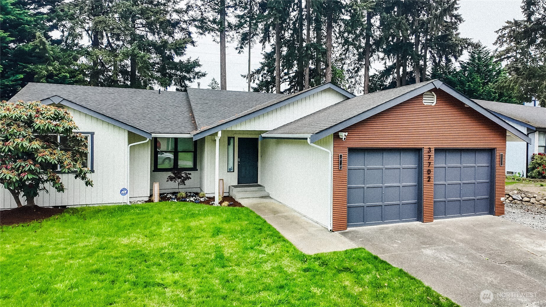 37702 27th Place Property Photo 1