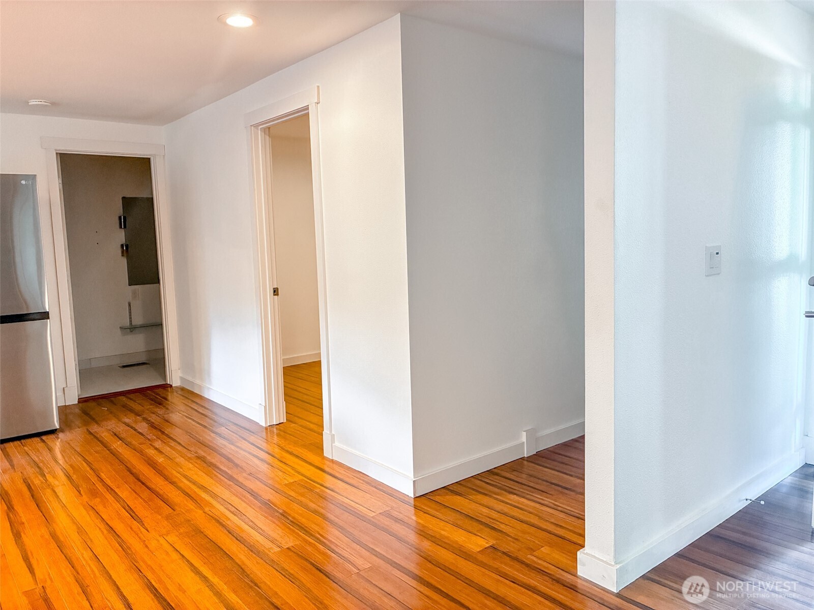 37702 27th Place Property Photo 5
