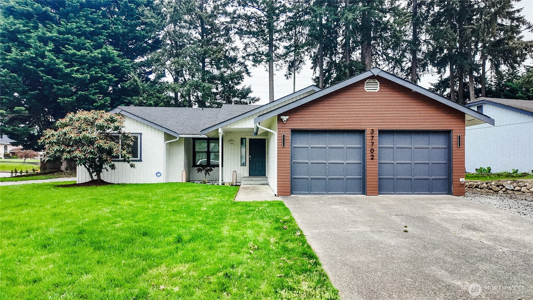 37702 27th Place Property Photo 9