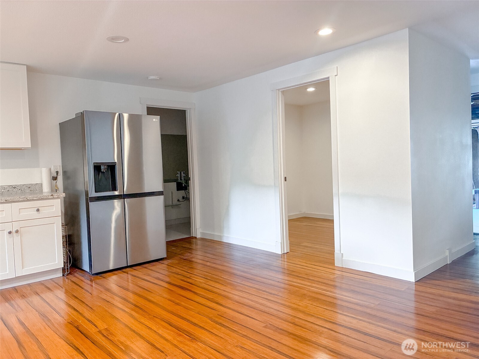 37702 27th Place Property Photo 14