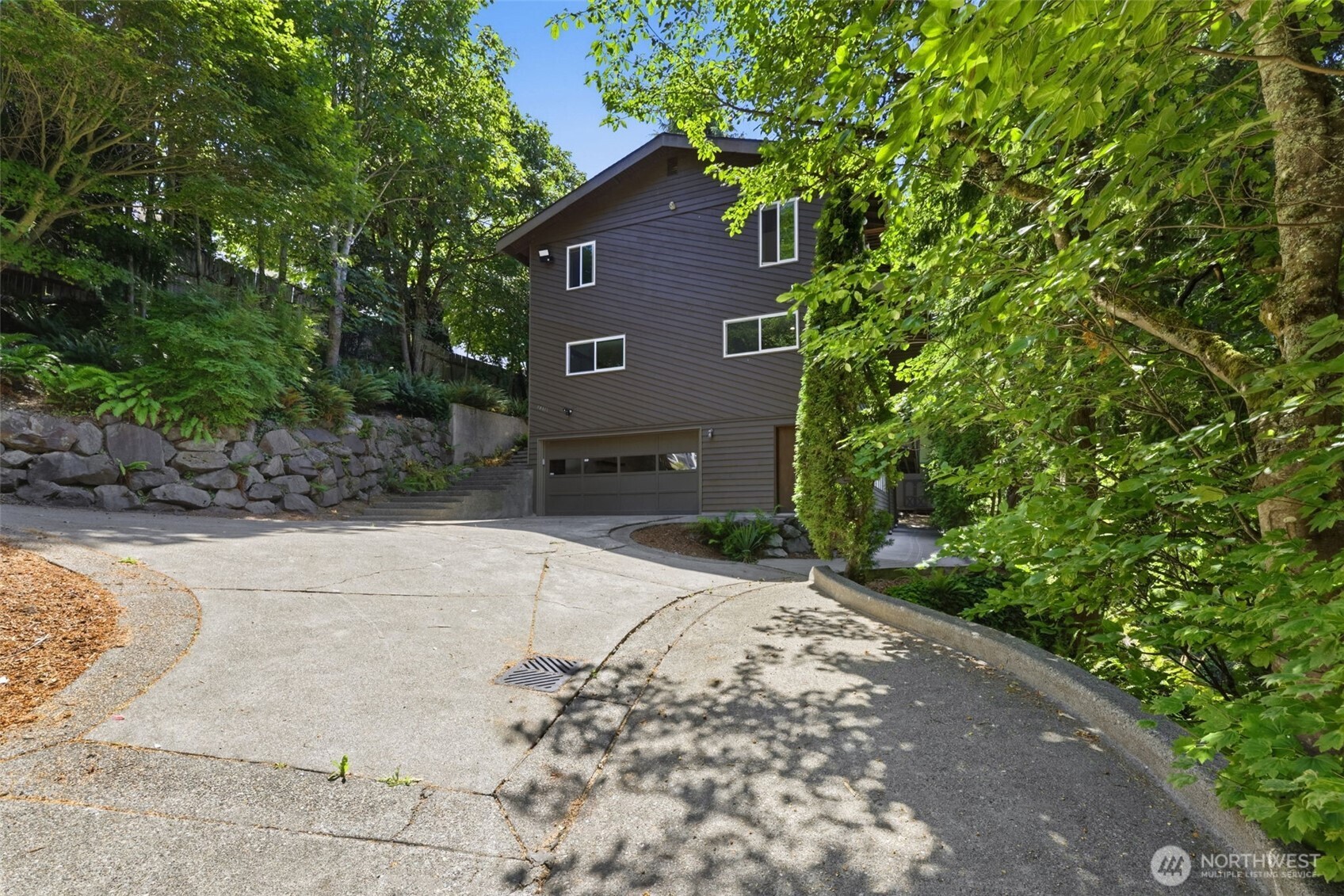 28611 16th Avenue Property Photo 3