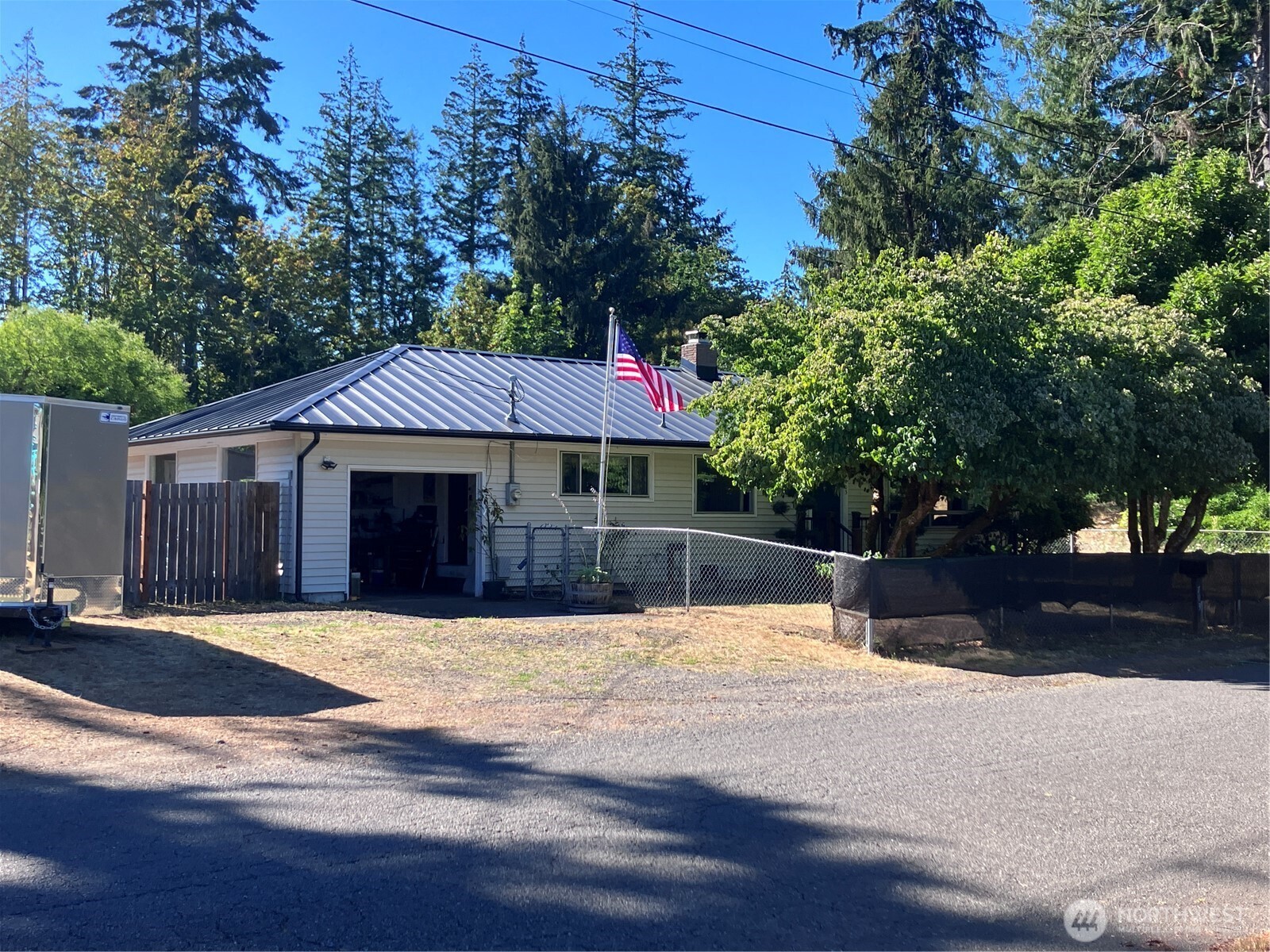 703 S 16th Street Property Photo 1