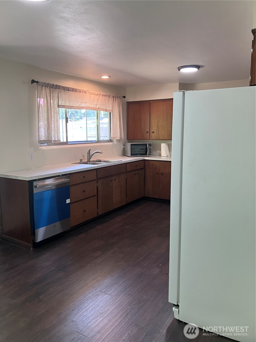 703 S 16th Street Property Photo 4