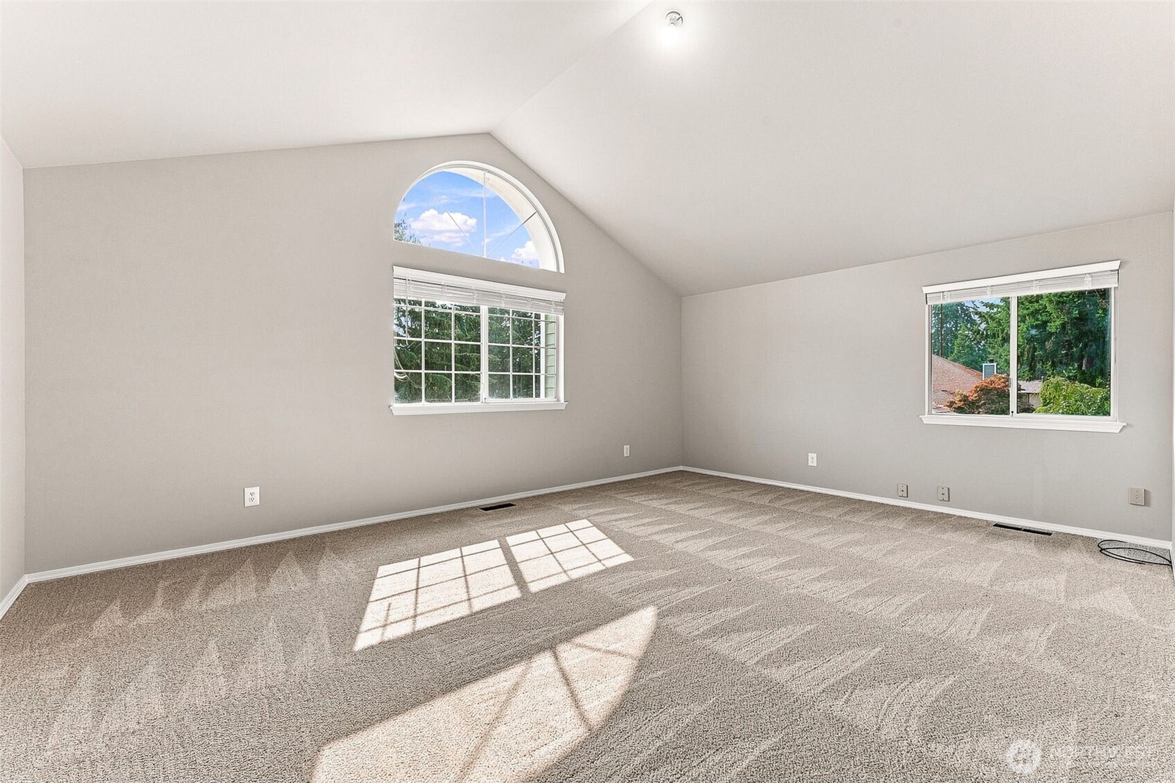 7512 93rd Avenue Ct Property Photo 20