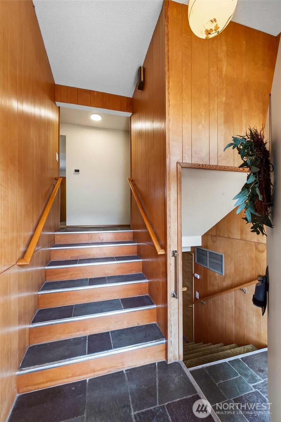 4014 Robin Road Property Photo 4