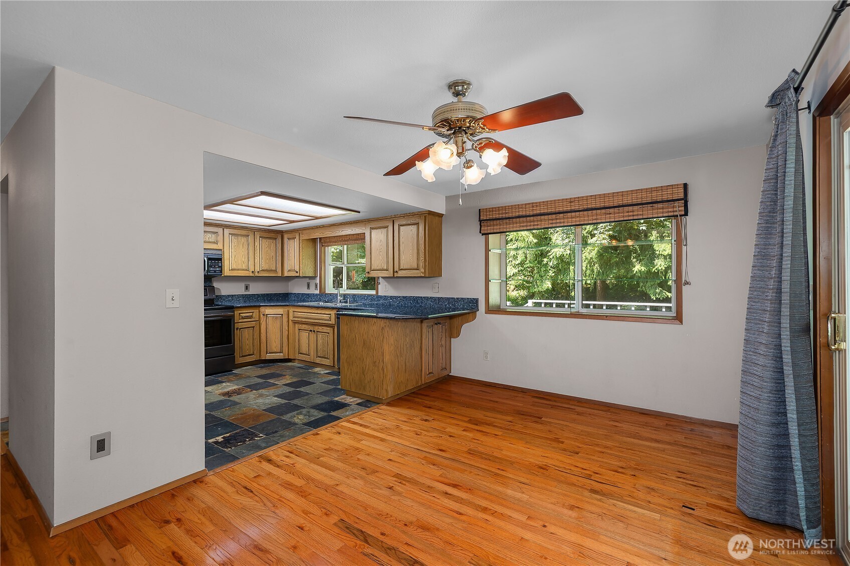 6717 Northill Drive Property Photo 14