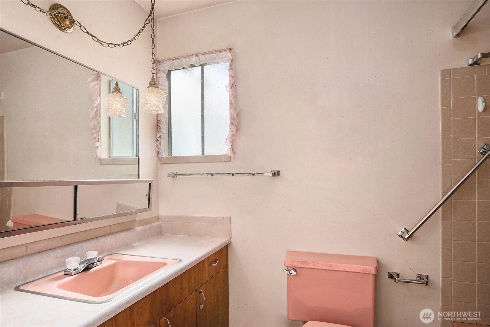 320 Ne 185th Street Property Photo 15
