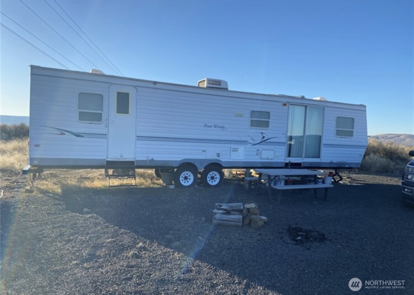 4549 W Coyote Trail Property Photo 2