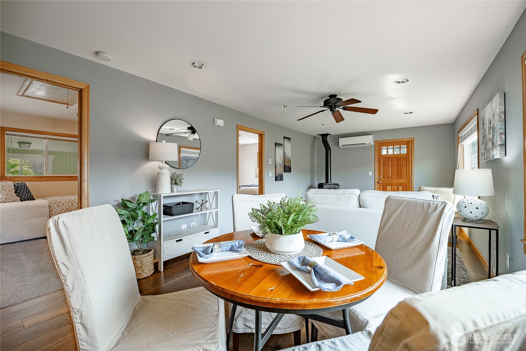 774 Pine Street Property Photo 10