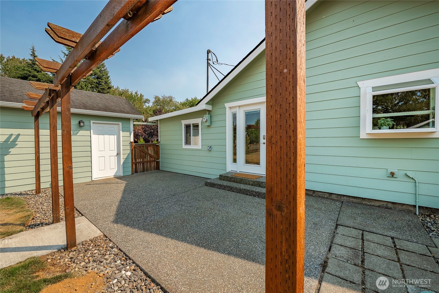 774 Pine Street Property Photo 17