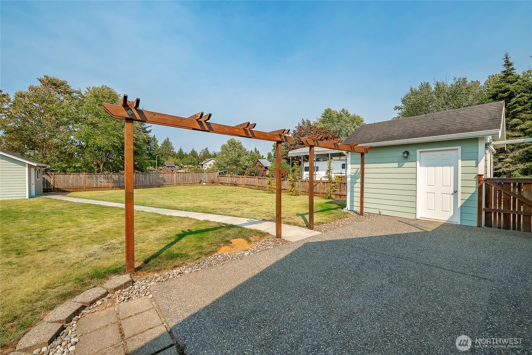 774 Pine Street Property Photo 18