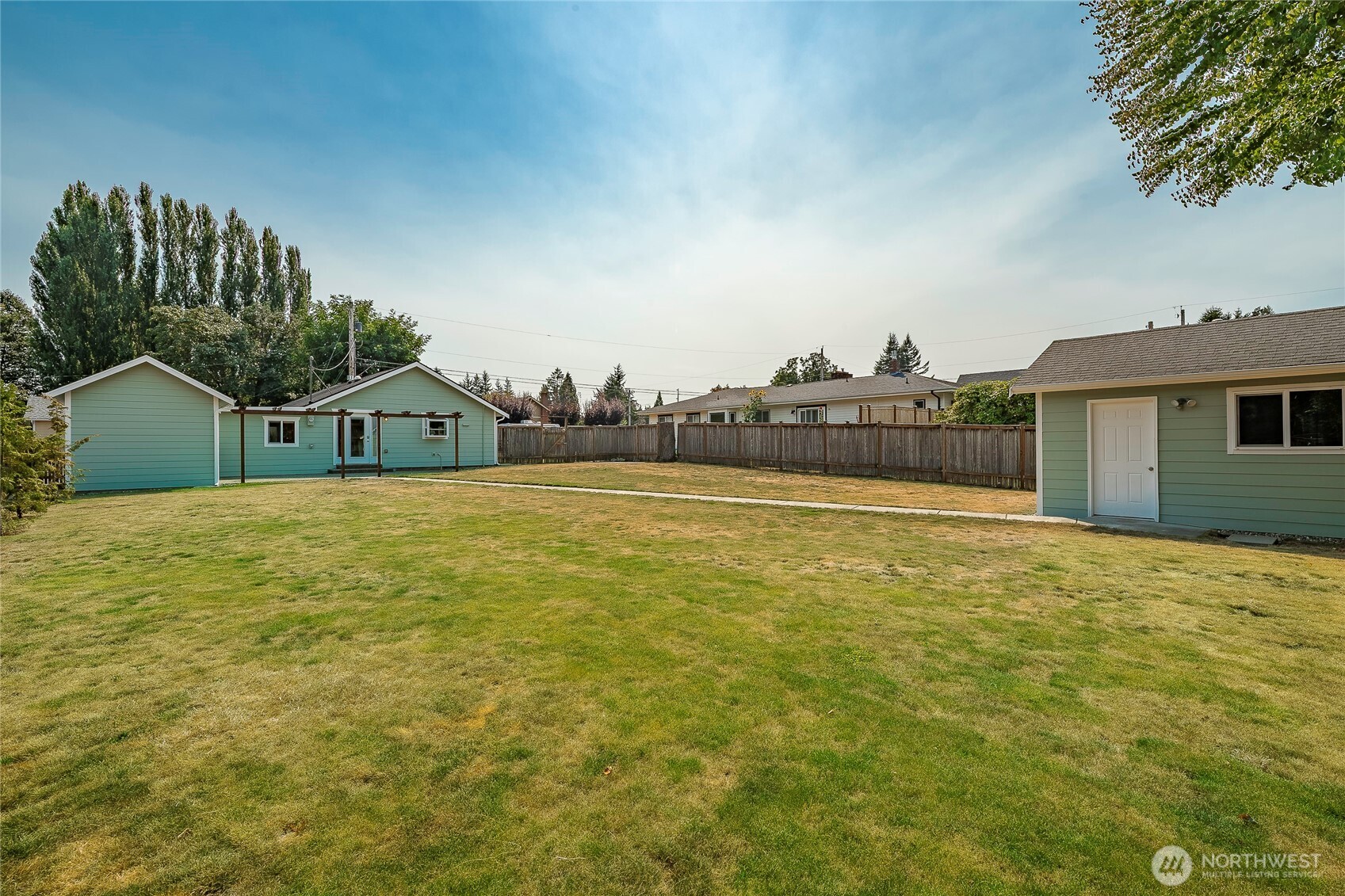 774 Pine Street Property Photo 22