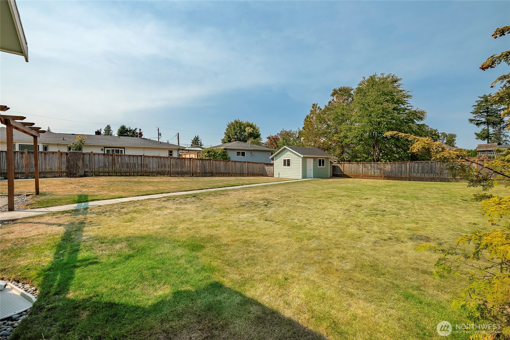 774 Pine Street Property Photo 23