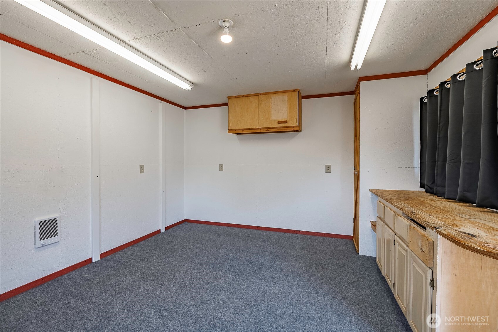 774 Pine Street Property Photo 33
