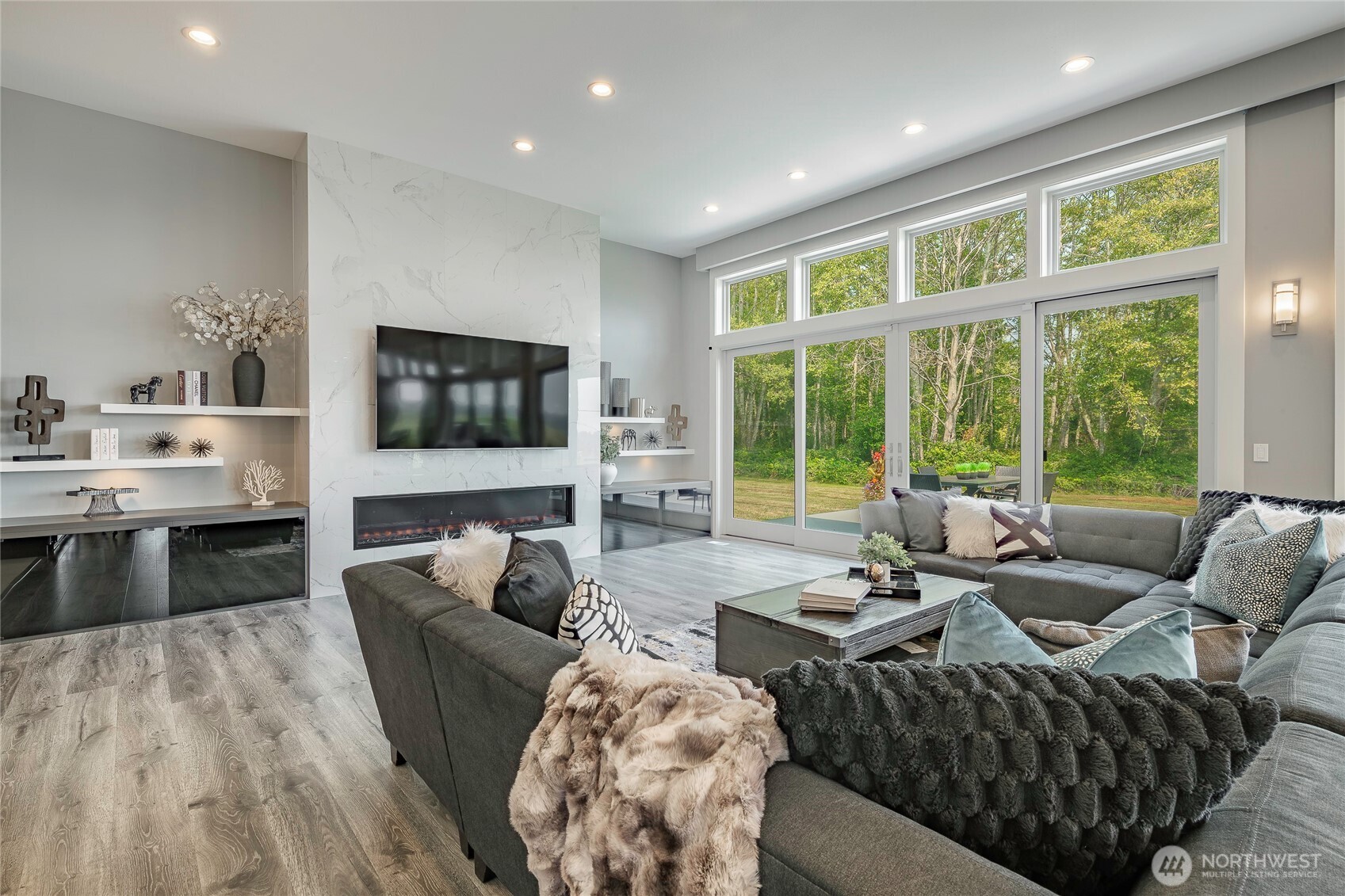 8660 Drayton View Lane Property Photo 8
