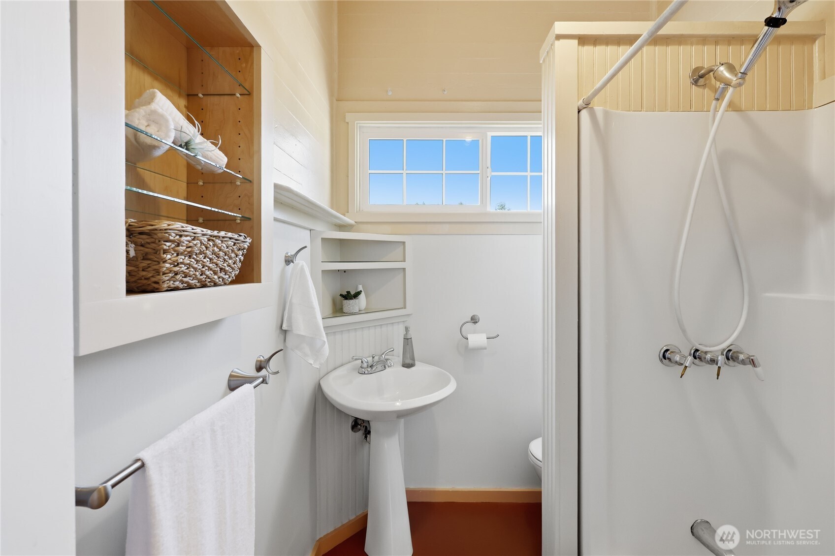 611 Rose Street Property Photo 13