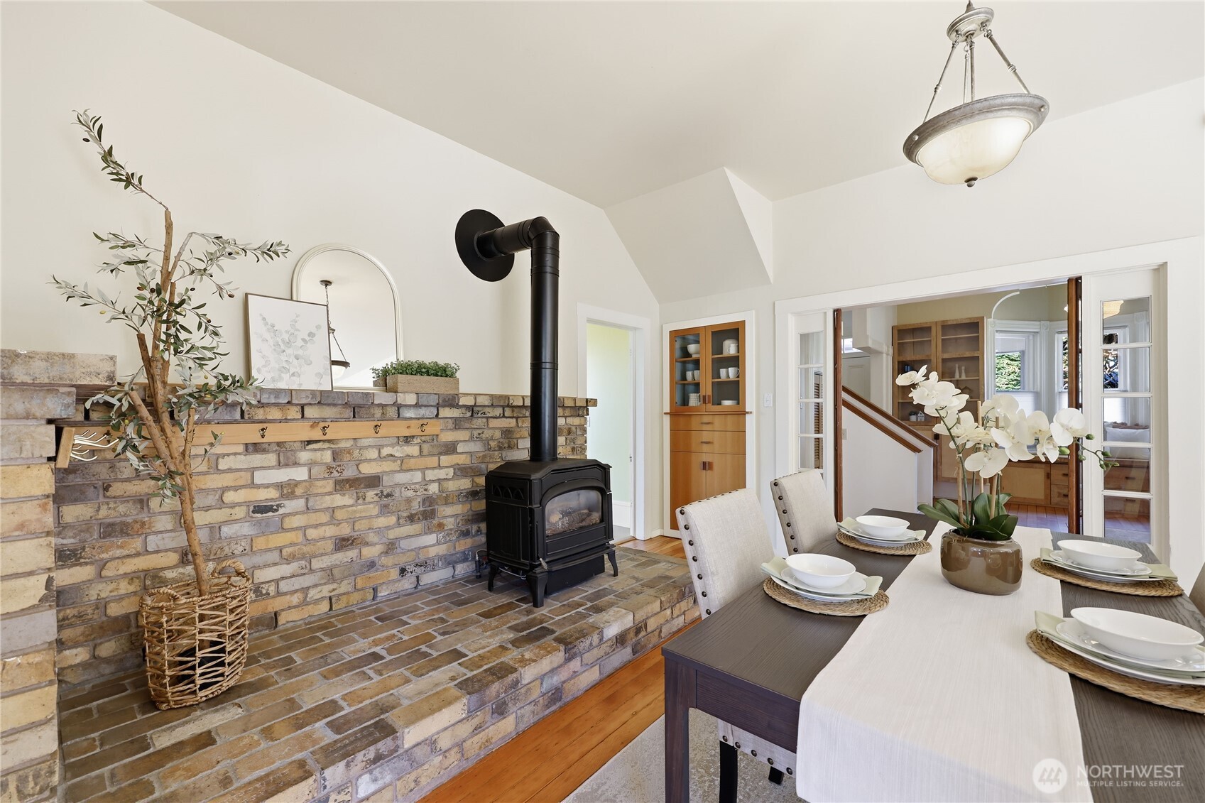 611 Rose Street Property Photo 15