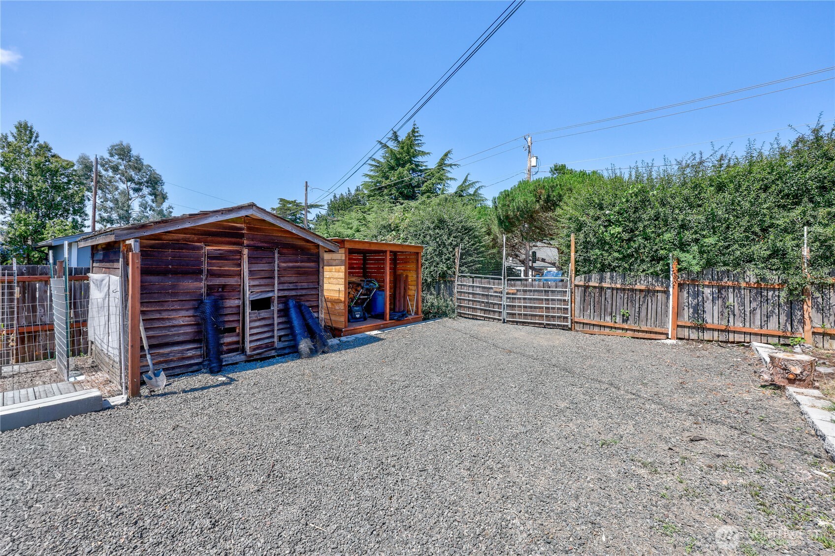 611 Rose Street Property Photo 38