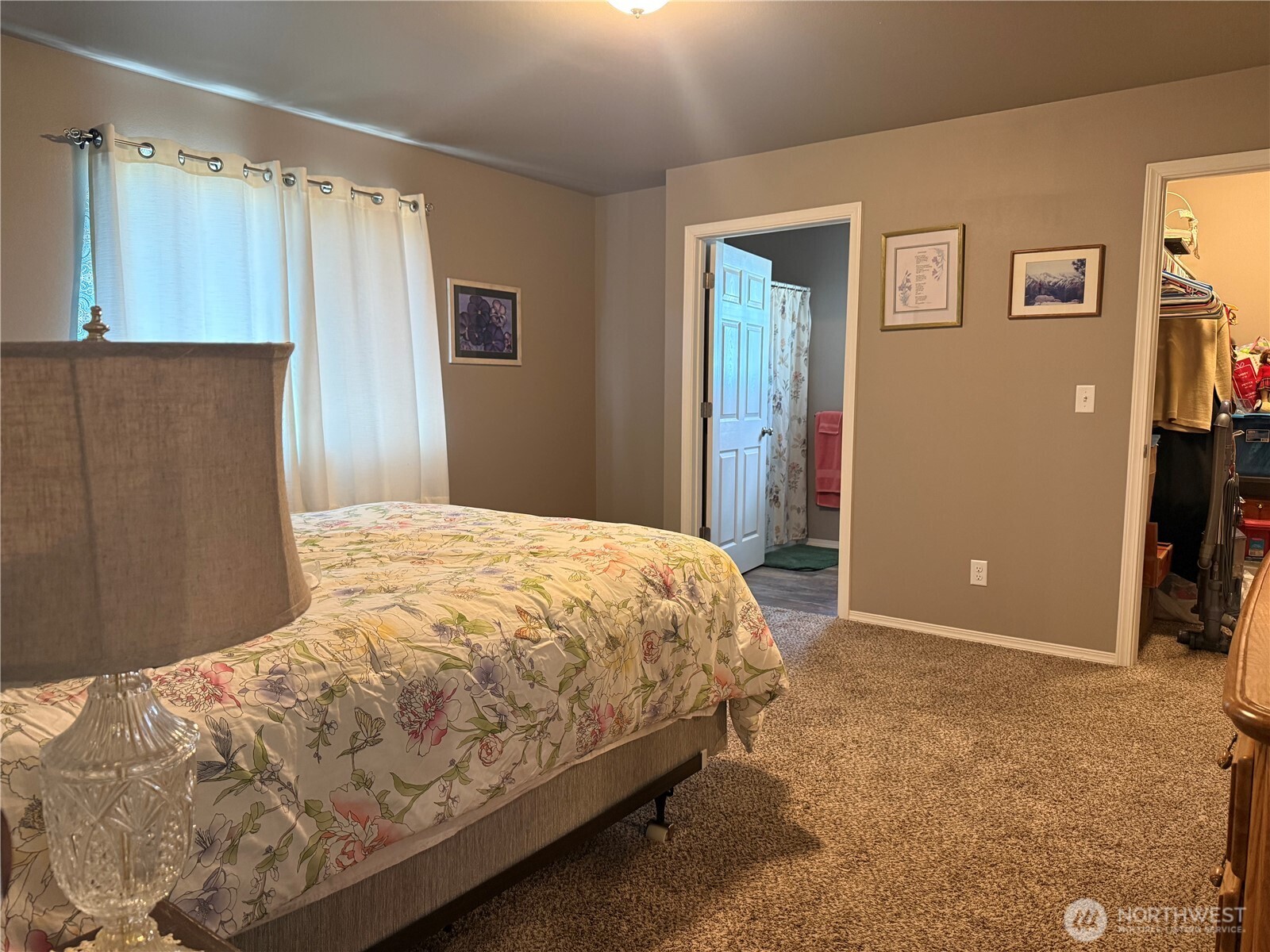 1030 Crest Loop Property Photo 10