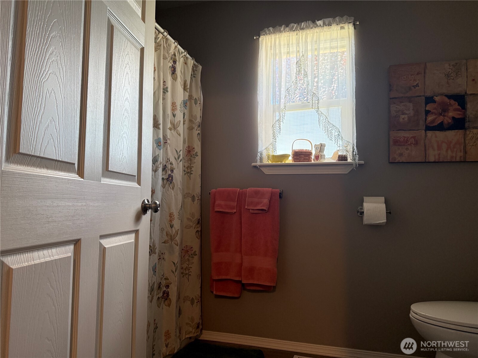 1030 Crest Loop Property Photo 12