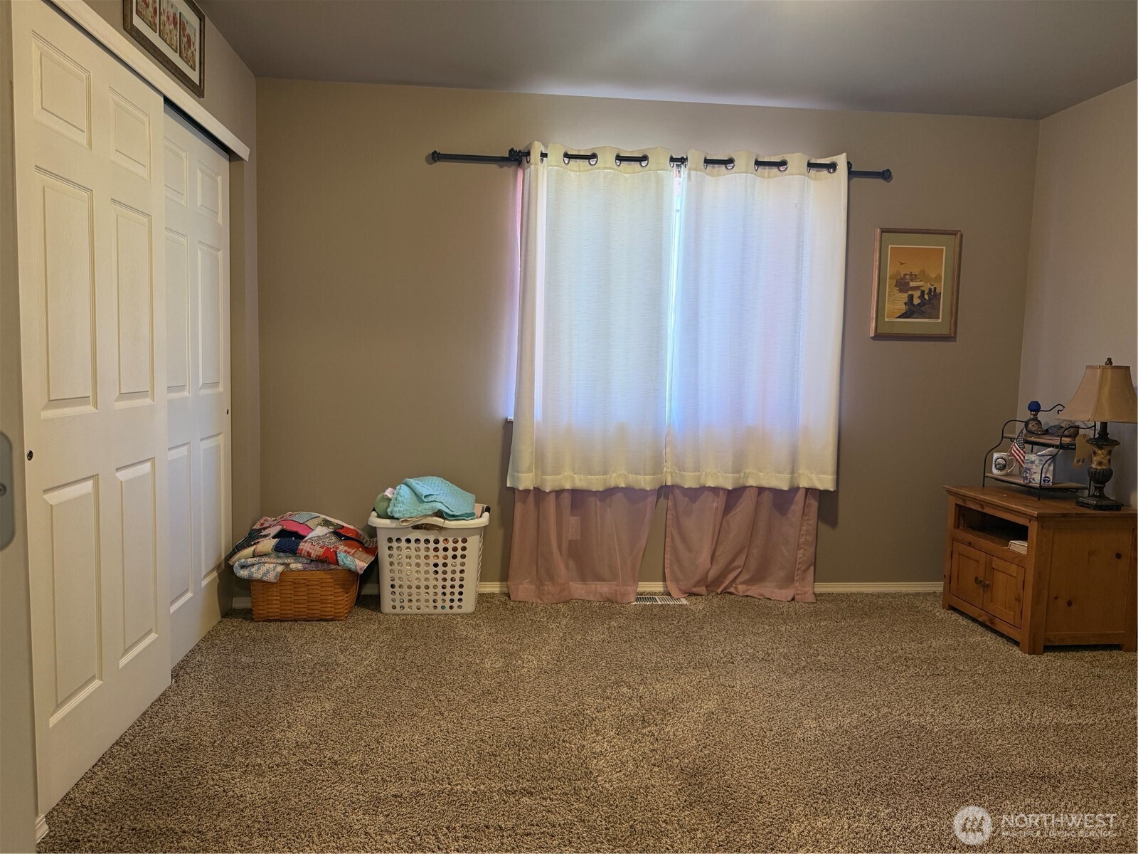 1030 Crest Loop Property Photo 14