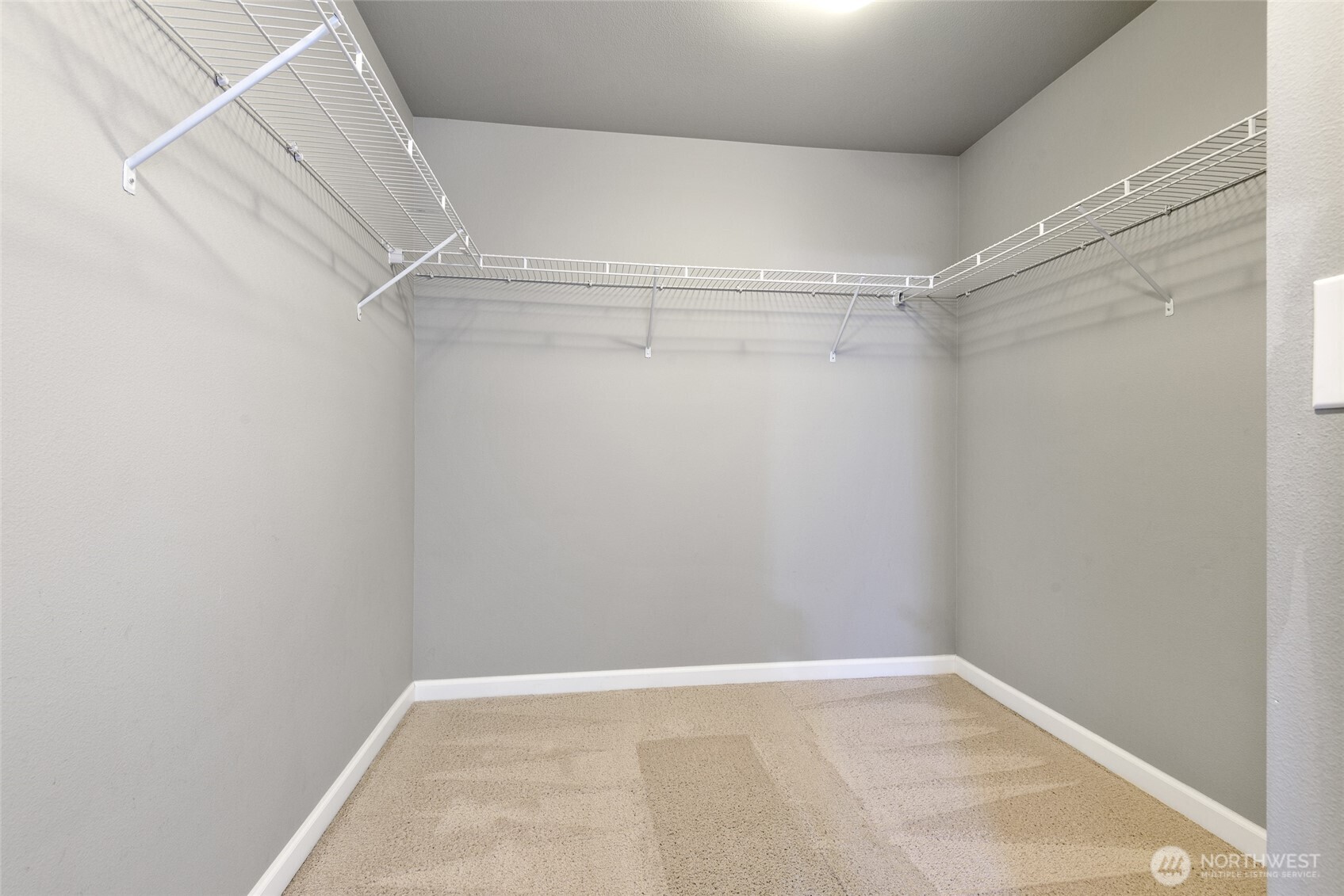 10185 33rd Place Property Photo 14