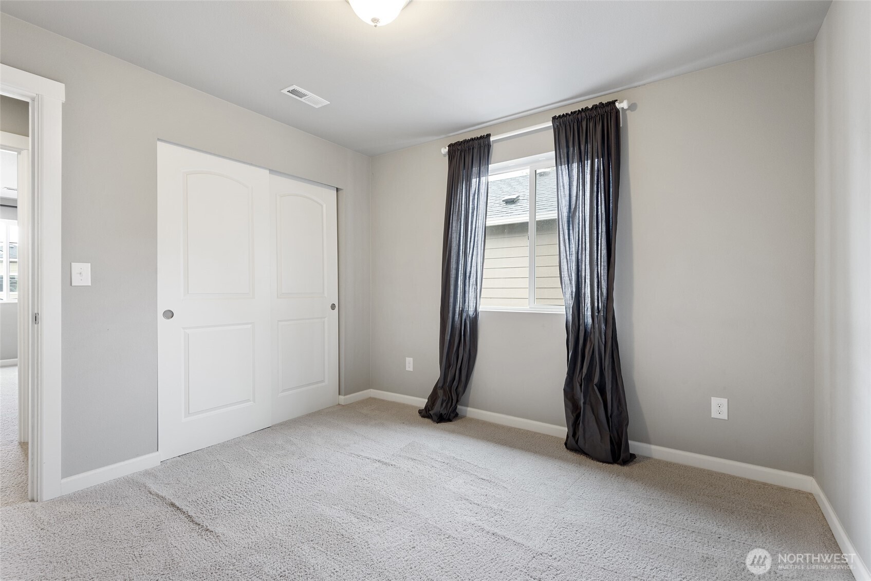 10185 33rd Place Property Photo 17