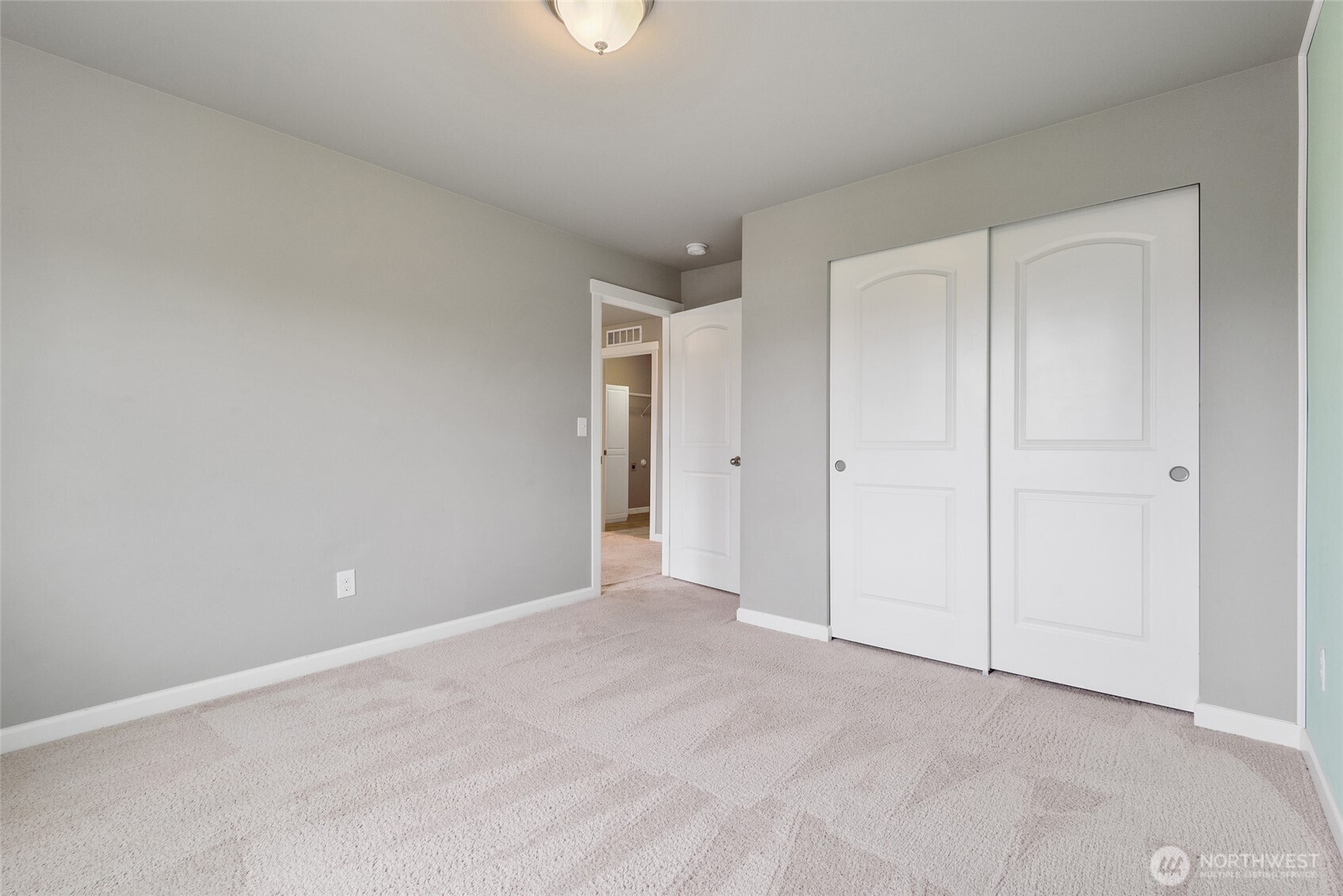 10185 33rd Place Property Photo 20