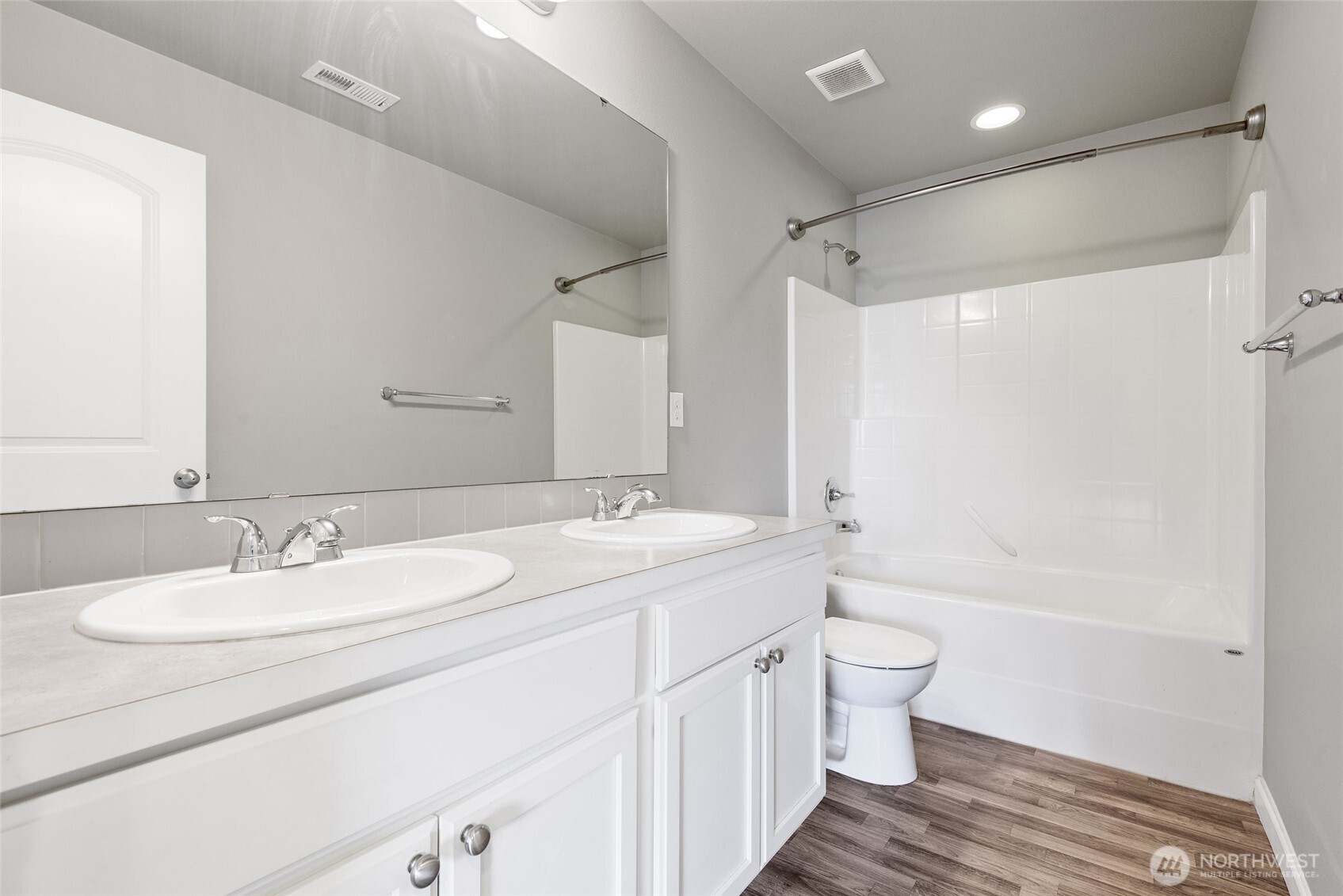 10185 33rd Place Property Photo 23